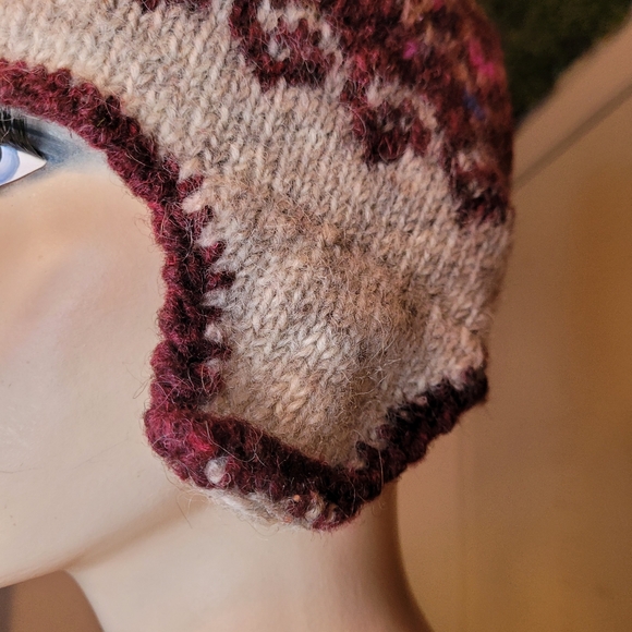 Hand Knit Wool Hippie Beanie Hat with Ear Flaps beige pink blue - Picture 7 of 7